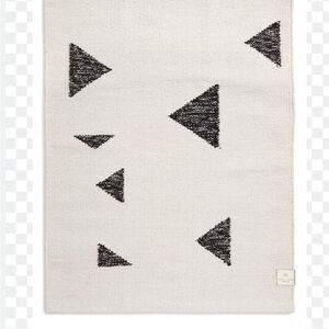 Geometric Black and White Bath Mat